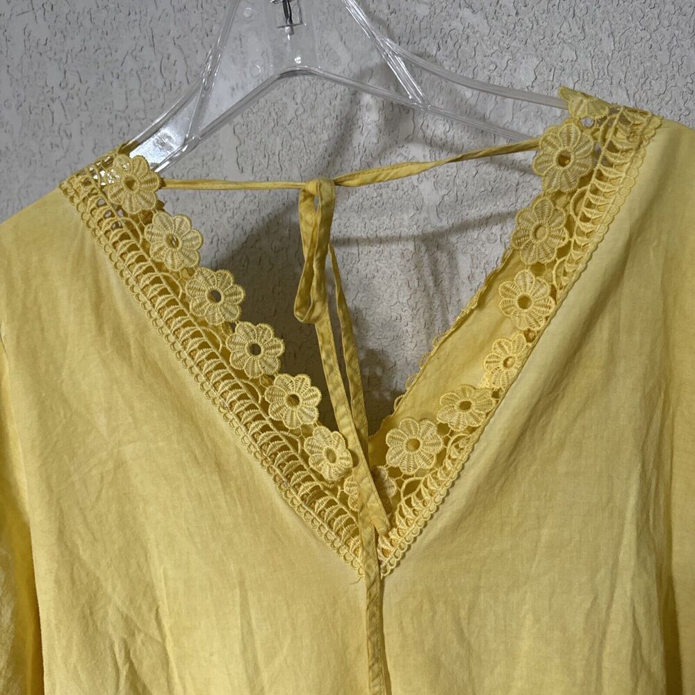 V-Neck Tunic Blouse Yellow Embroidered Crochet Trim Size L Indigo Thread Co. - Picture 8 of 12